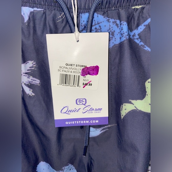NWT Quiet Storm Medium Navy SC Palm Volleyball Shorts $49.99 Orig - Picture 7 of 7